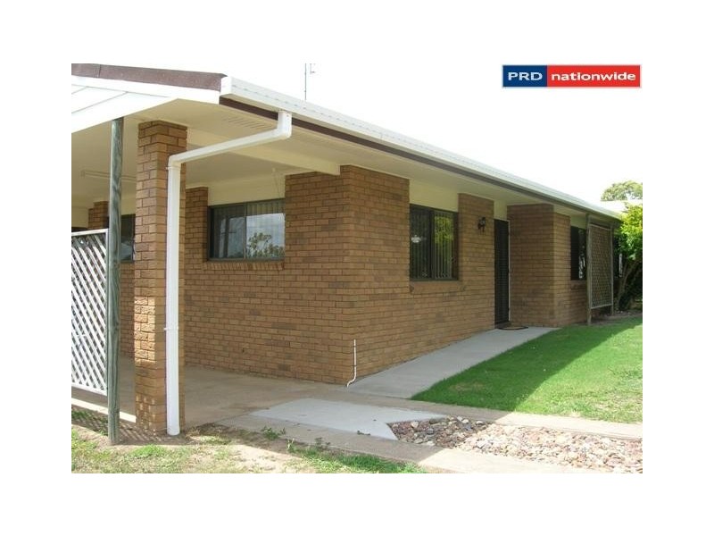 31 Park Street, Urangan QLD 4655