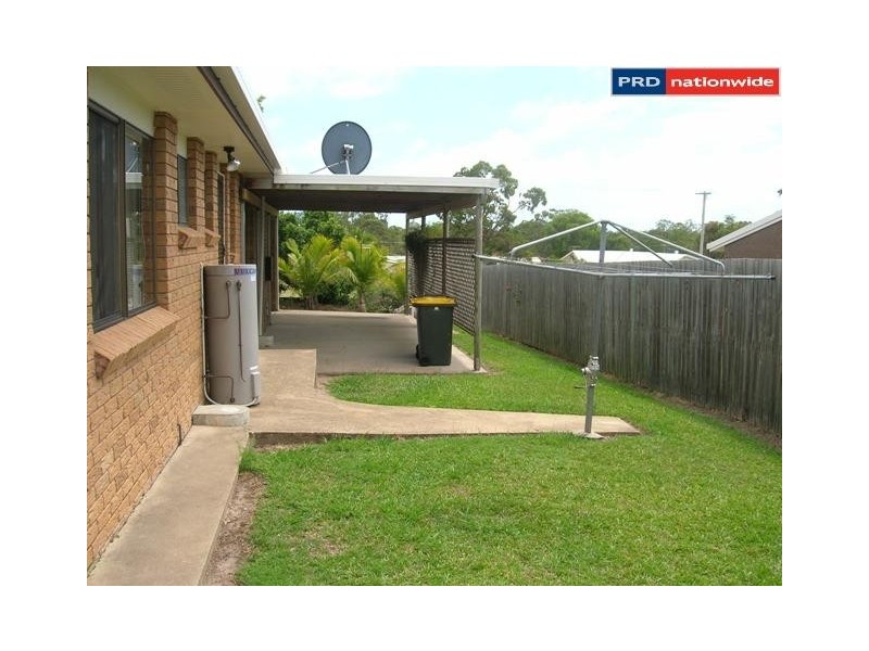 31 Park Street, Urangan QLD 4655