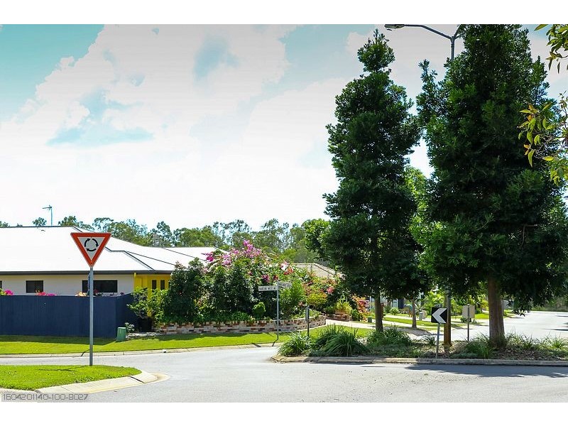 114 Bay Park Road, Wondunna QLD 4655