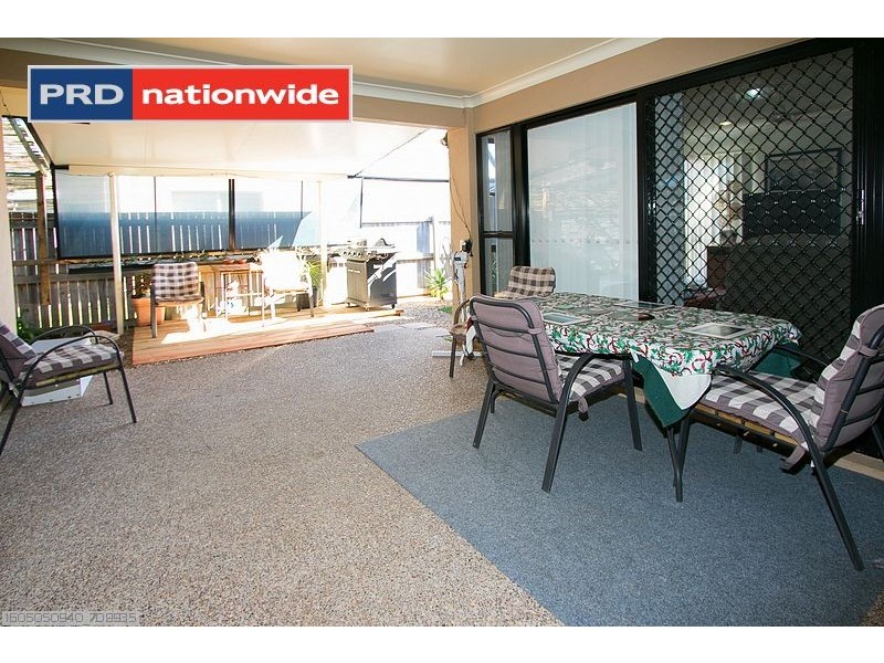 18 Wave Court, Toogoom QLD 4655