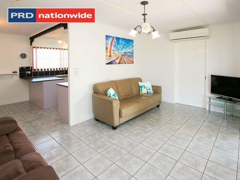 66 Robert Street, Torquay QLD 4655
