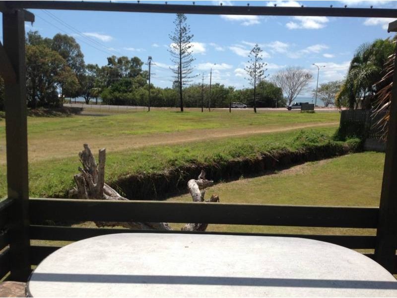 2 Newhaven Street, Pialba QLD 4655
