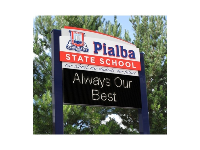 2 Newhaven Street, Pialba QLD 4655