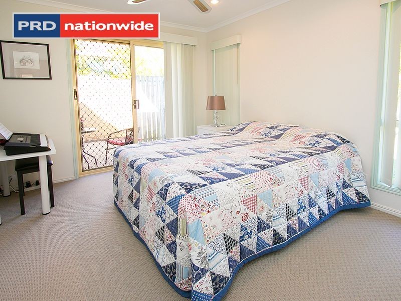 8/72 Miller Street, Urangan QLD 4655