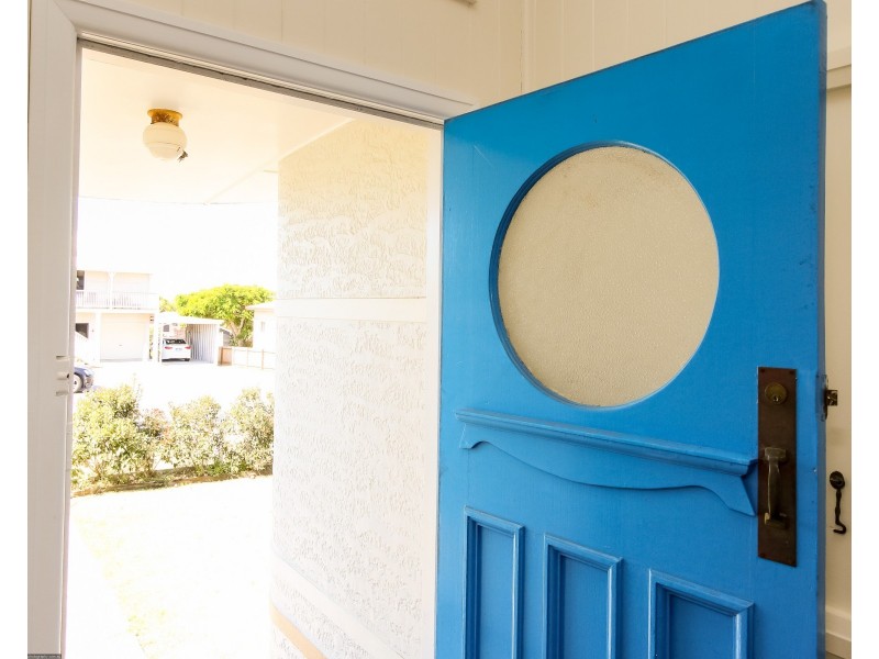 34 Dayman Street, Urangan QLD 4655