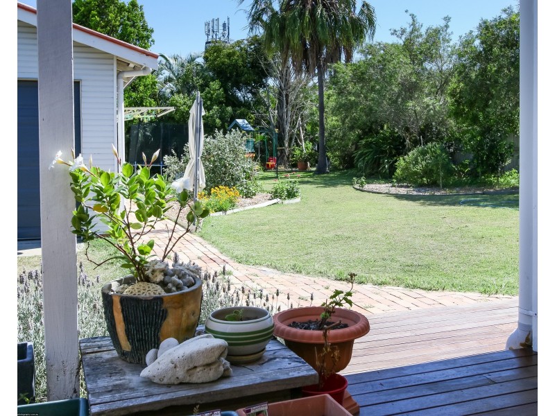 34 Dayman Street, Urangan QLD 4655