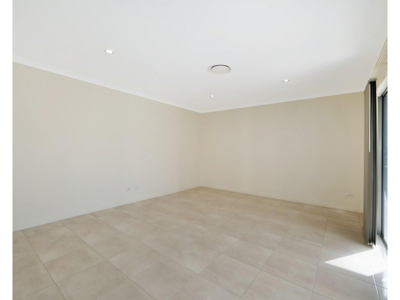 61 Royal Drive, Kawungan QLD 4655