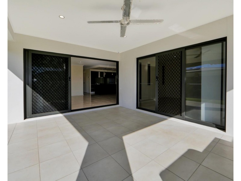 61 Royal Drive, Kawungan QLD 4655