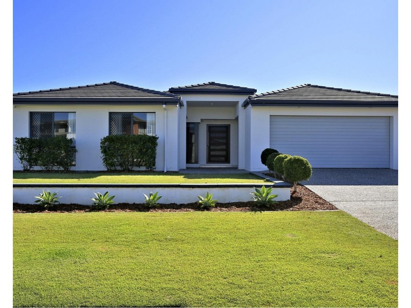 61 Royal Drive, Kawungan QLD 4655