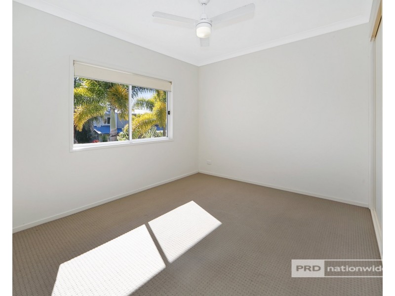 33/71 Elizabeth Street, Urangan QLD 4655