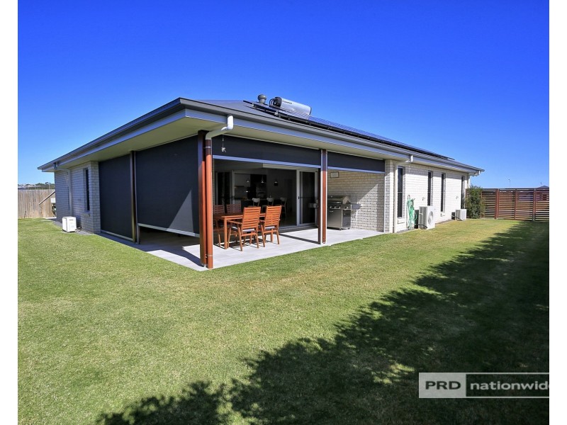 15 Richard Charles Drive, Kawungan QLD 4655