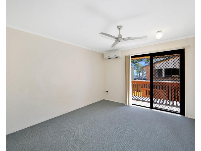 8/436 Esplanade, Torquay QLD 4655