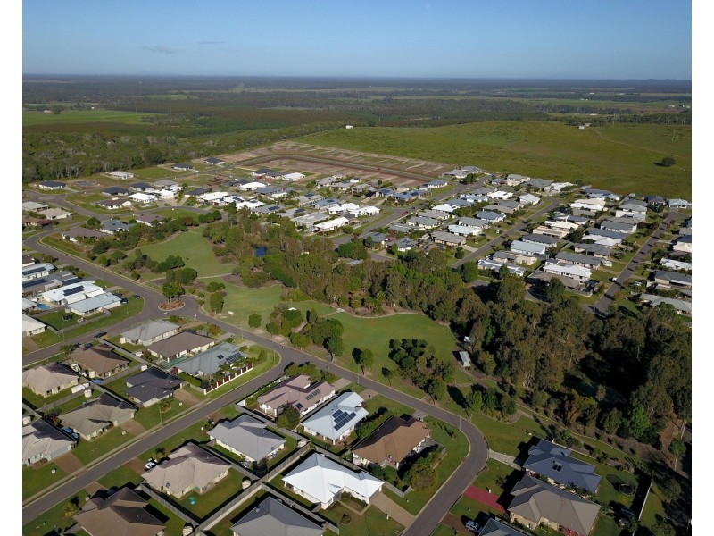 33 Bay Park Road, Wondunna QLD 4655