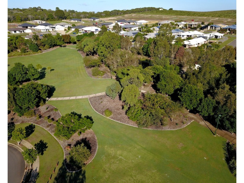 35 Bay Park Road, Wondunna QLD 4655
