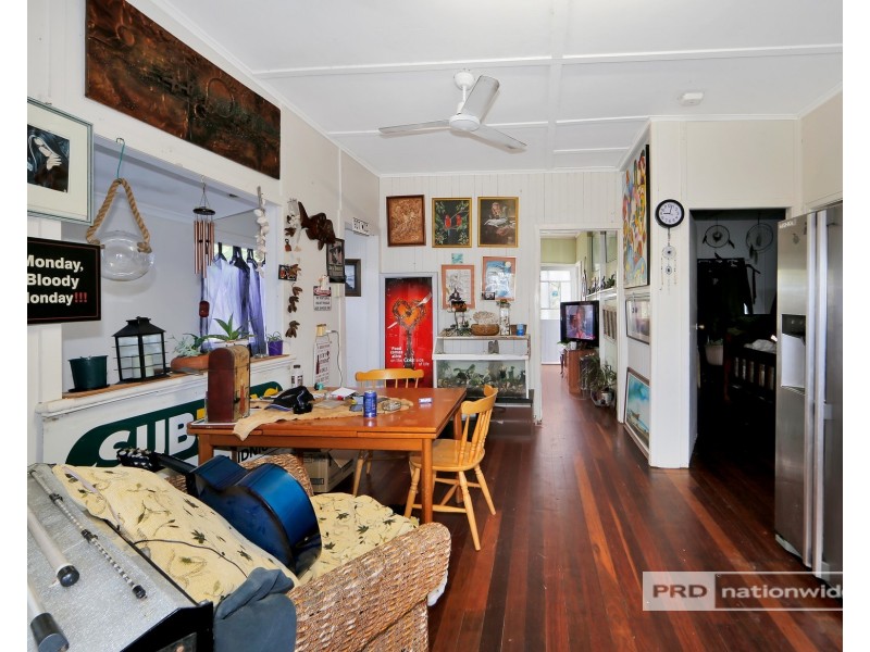 170 Cypress Street, Urangan QLD 4655