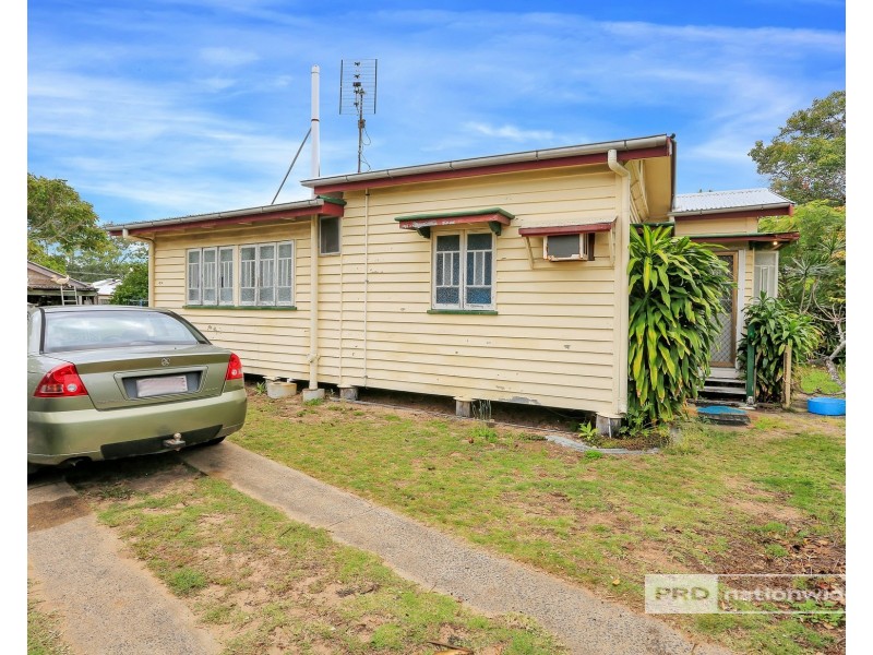 170 Cypress Street, Urangan QLD 4655