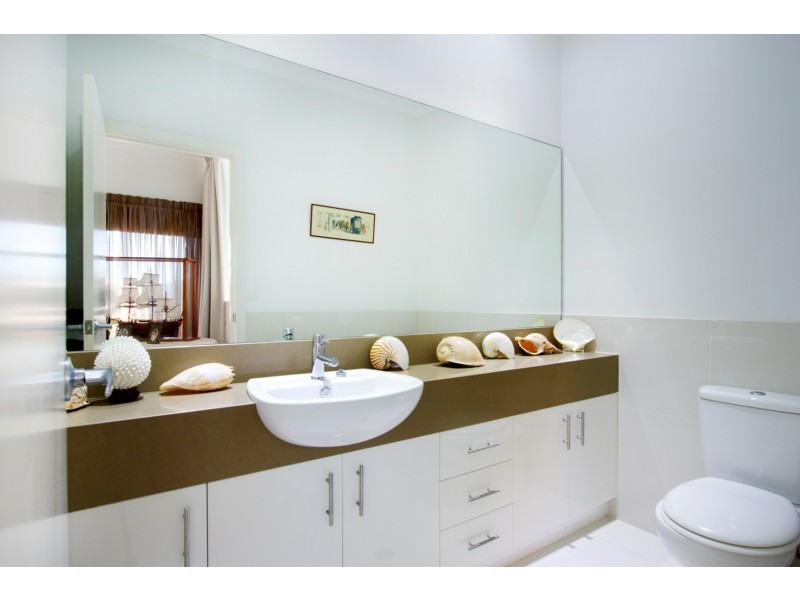 36 Abell Road, Cannonvale QLD 4802