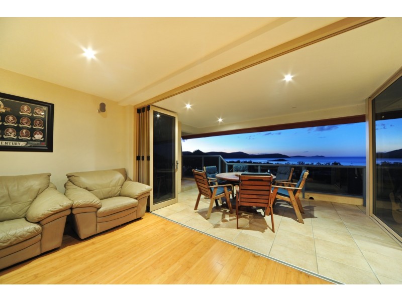 152/6 Eshelby Drive, Cannonvale QLD 4802