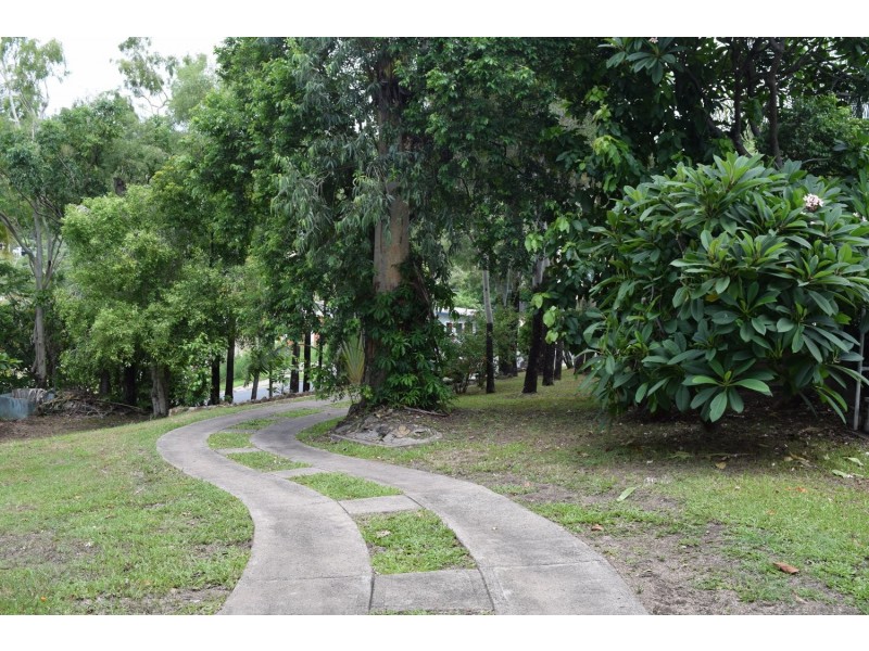 5 Begley Street, Airlie Beach QLD 4802