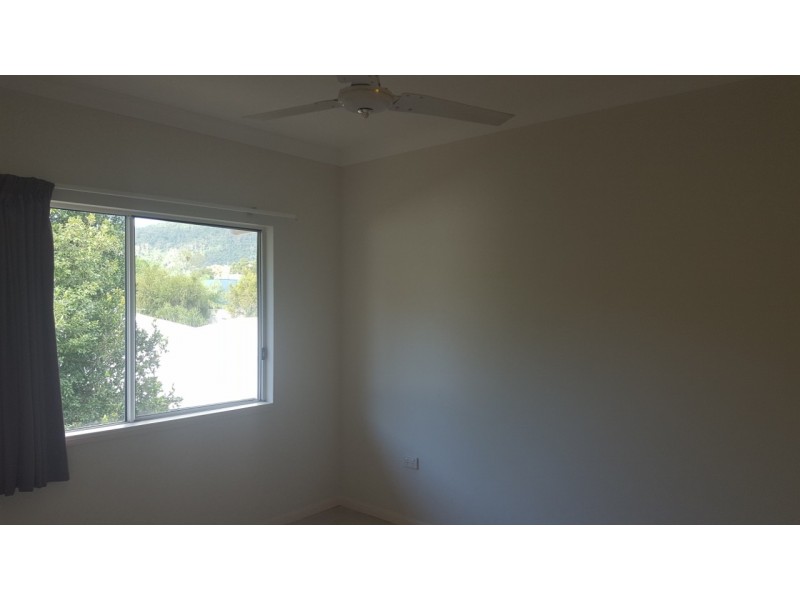 4/24 Pandanus Drive, Cannonvale QLD 4802