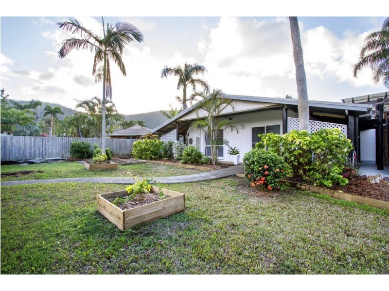 36 Erromango Drive, Jubilee Pocket QLD 4802