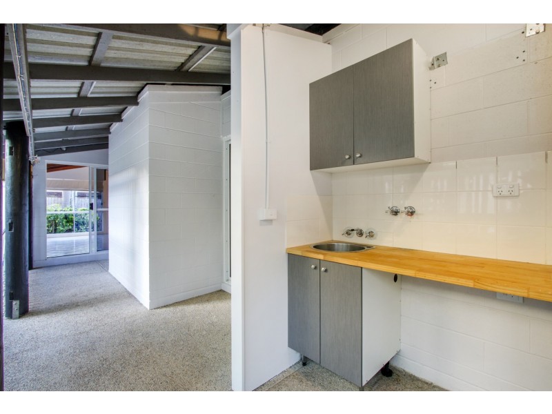 36 Erromango Drive, Jubilee Pocket QLD 4802