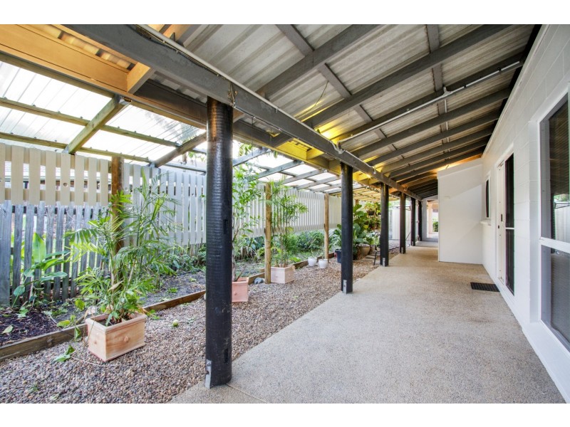 36 Erromango Drive, Jubilee Pocket QLD 4802