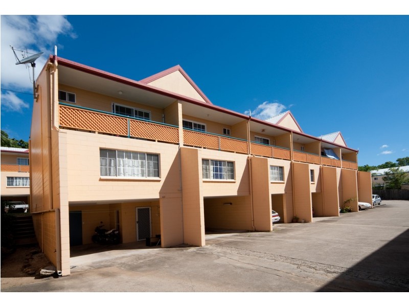 47/3 Eshelby Drive, Cannonvale QLD 4802