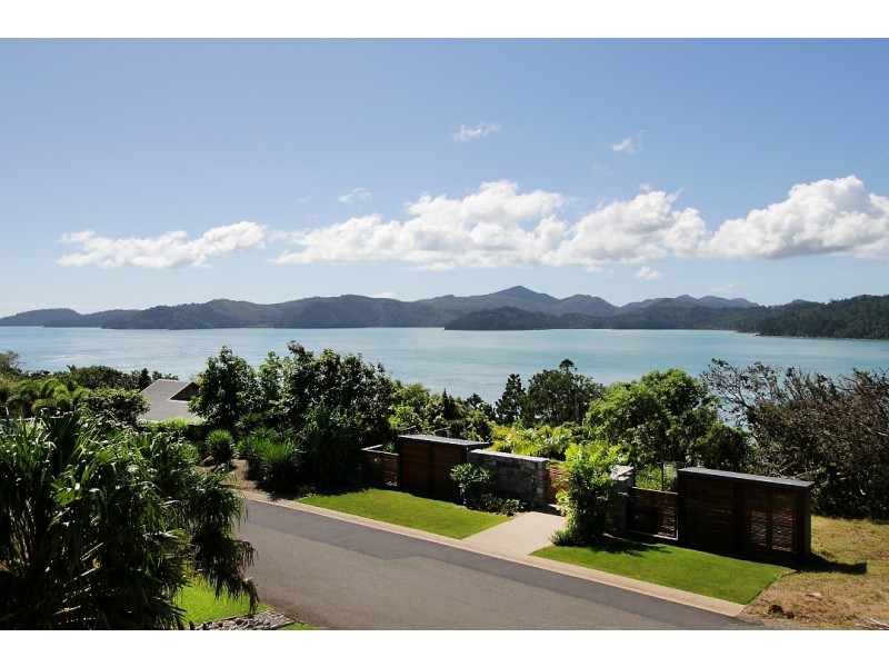 3/18 Peninsula Whitsunday Boulevard, Hamilton Island QLD 4803