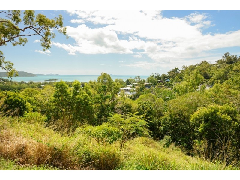 24/13 Border Drive, Cannonvale QLD 4802
