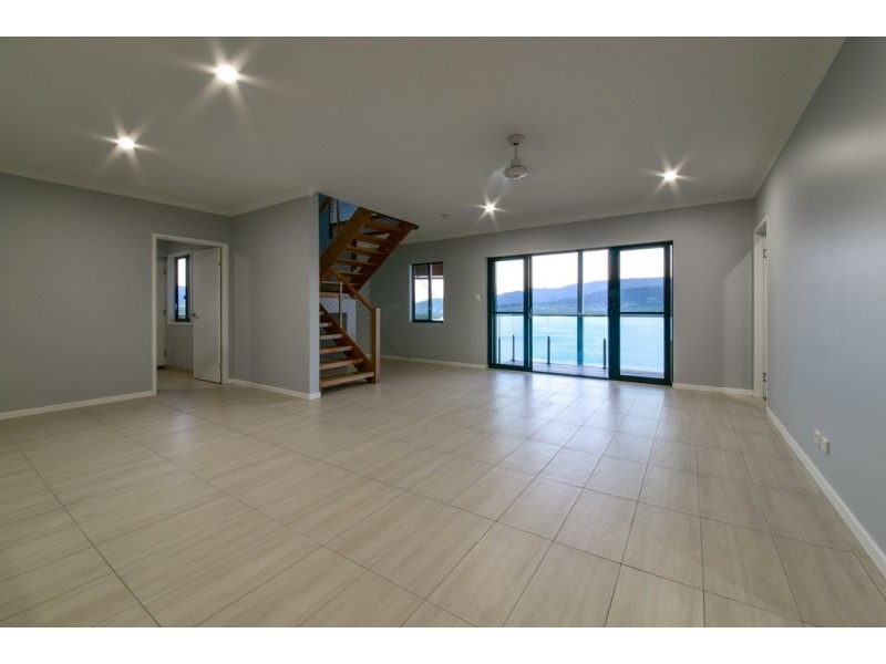 40 Beth Court, Cannonvale QLD 4802