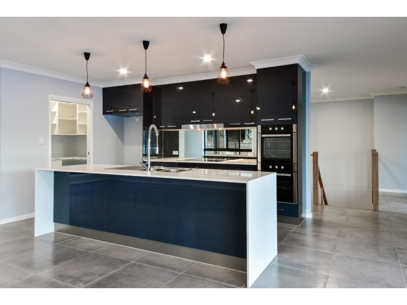 40 Beth Court, Cannonvale QLD 4802