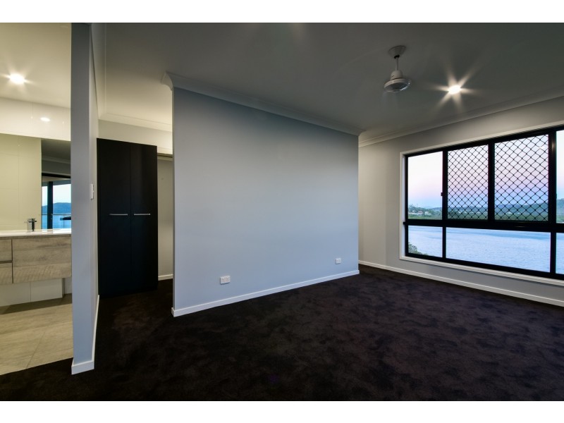 40 Beth Court, Cannonvale QLD 4802