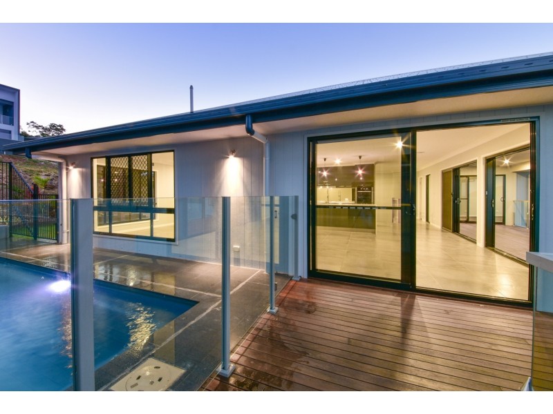 40 Beth Court, Cannonvale QLD 4802