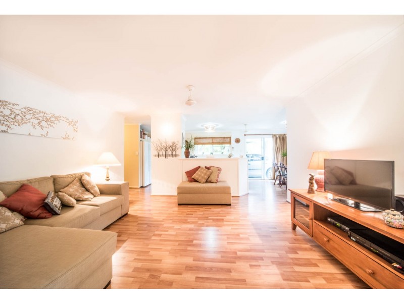 10 Olsen Place, Jubilee Pocket QLD 4802