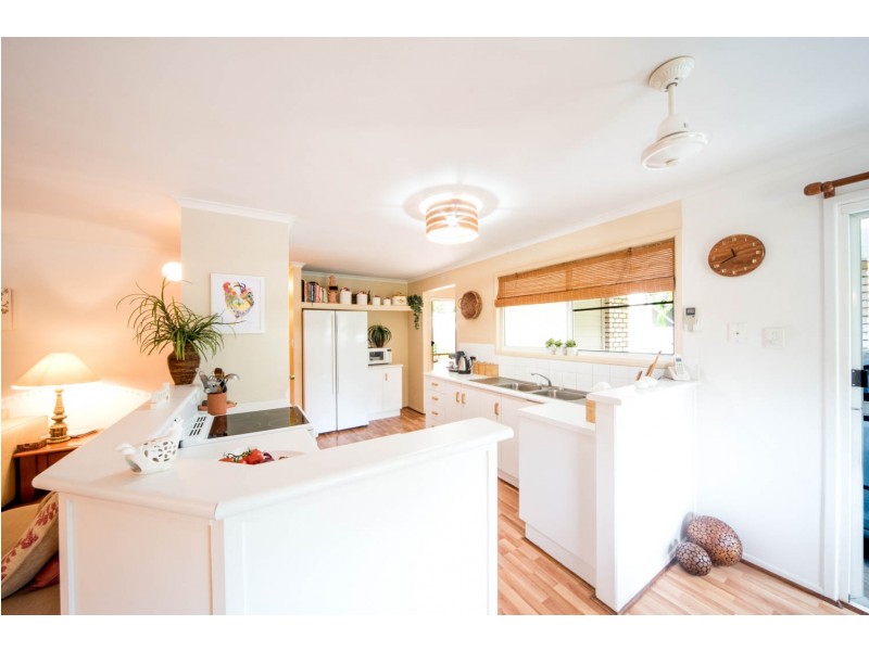 10 Olsen Place, Jubilee Pocket QLD 4802