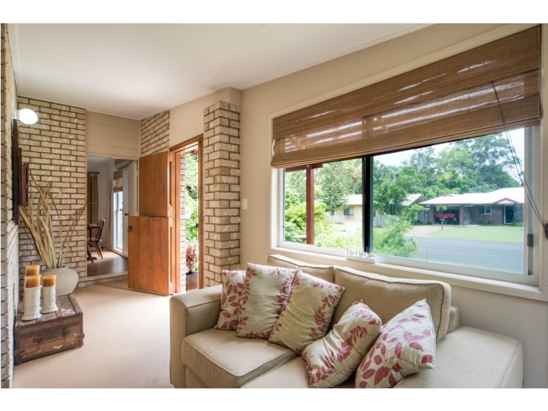 10 Olsen Place, Jubilee Pocket QLD 4802