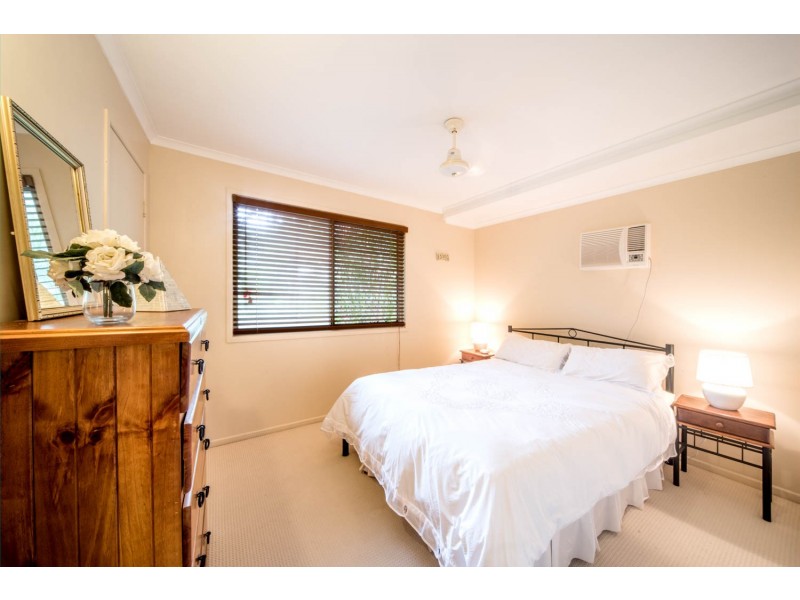 10 Olsen Place, Jubilee Pocket QLD 4802