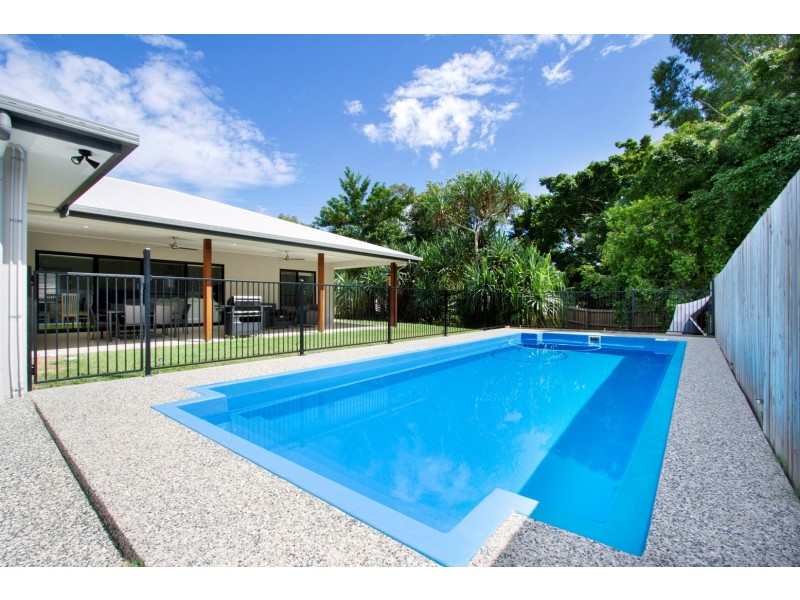 4 Homestead Place, Cannon Valley QLD 4800