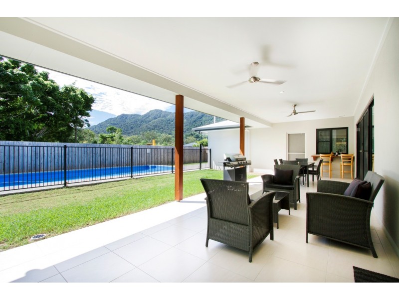 4 Homestead Place, Cannon Valley QLD 4800
