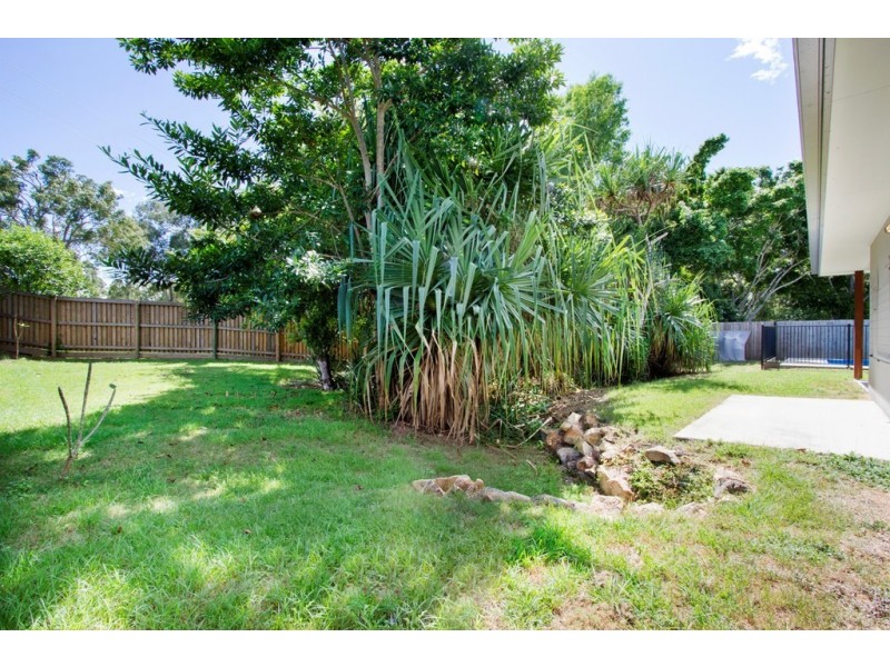 4 Homestead Place, Cannon Valley QLD 4800