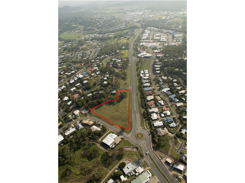 82 Shute Harbour Road, Cannonvale QLD 4802