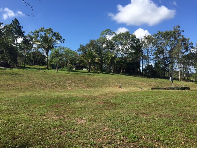 Prop Lot 4 Staniland Drive, Strathdickie QLD 4800