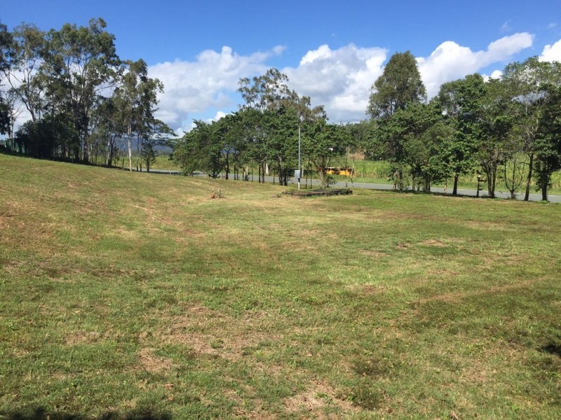 Prop Lot 4 Staniland Drive, Strathdickie QLD 4800