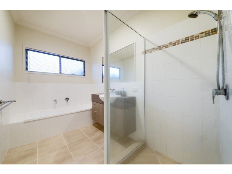 10 Curlew Court, Jubilee Pocket QLD 4802