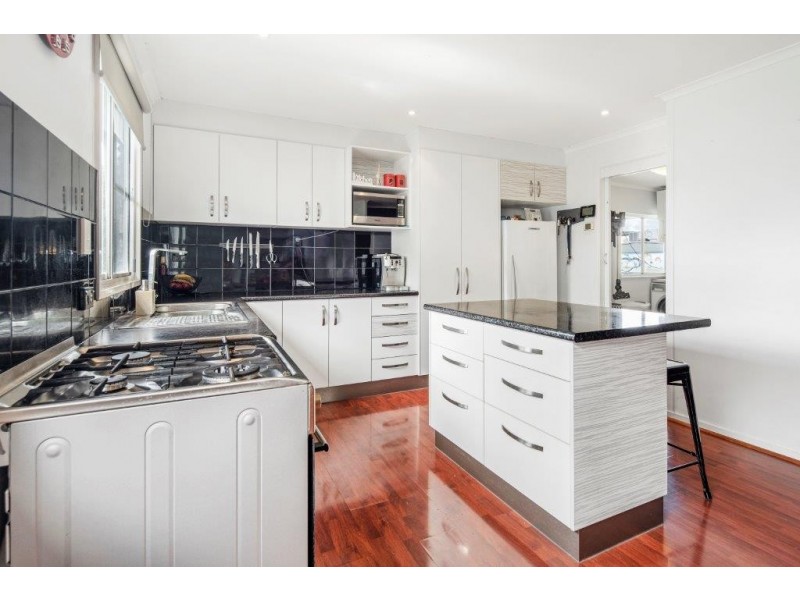 14 Ruge Street, Proserpine QLD 4800