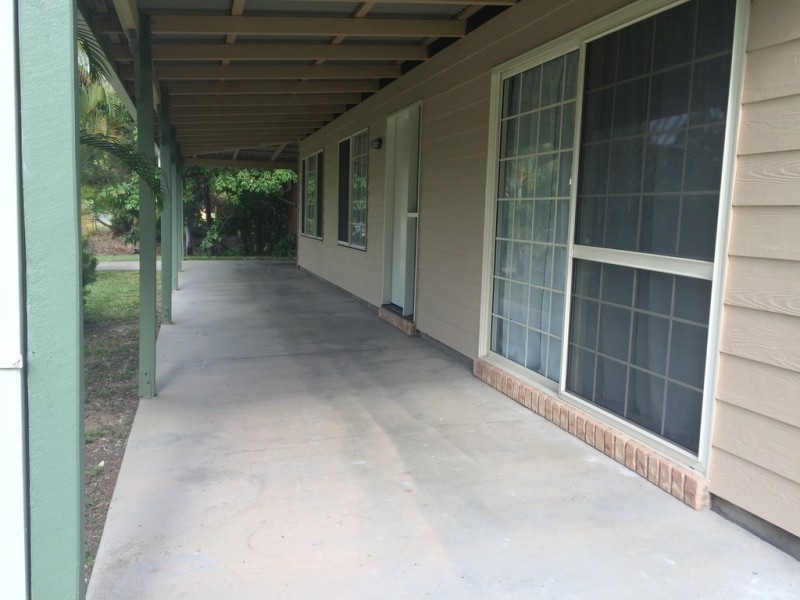 5 Hazelwood Crescent, Cannonvale QLD 4802