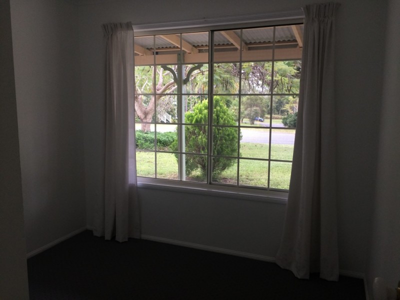 5 Hazelwood Crescent, Cannonvale QLD 4802