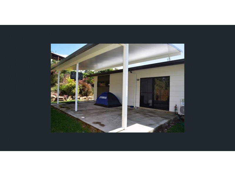 6 Parker Road, Cannonvale QLD 4802