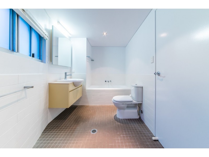 24/18-34 Raintree Place, Airlie Beach QLD 4802